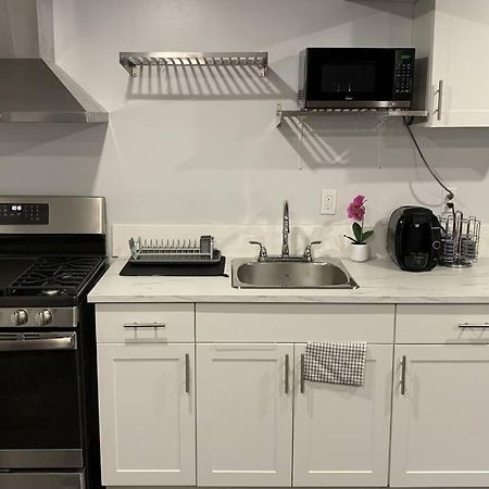 *Cozy, Newly Renovated, Fully Equipped* Apartment ฮามิลตัน ภายนอก รูปภาพ